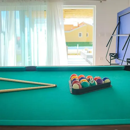 Angelus With Heated Pool Villa Kucine